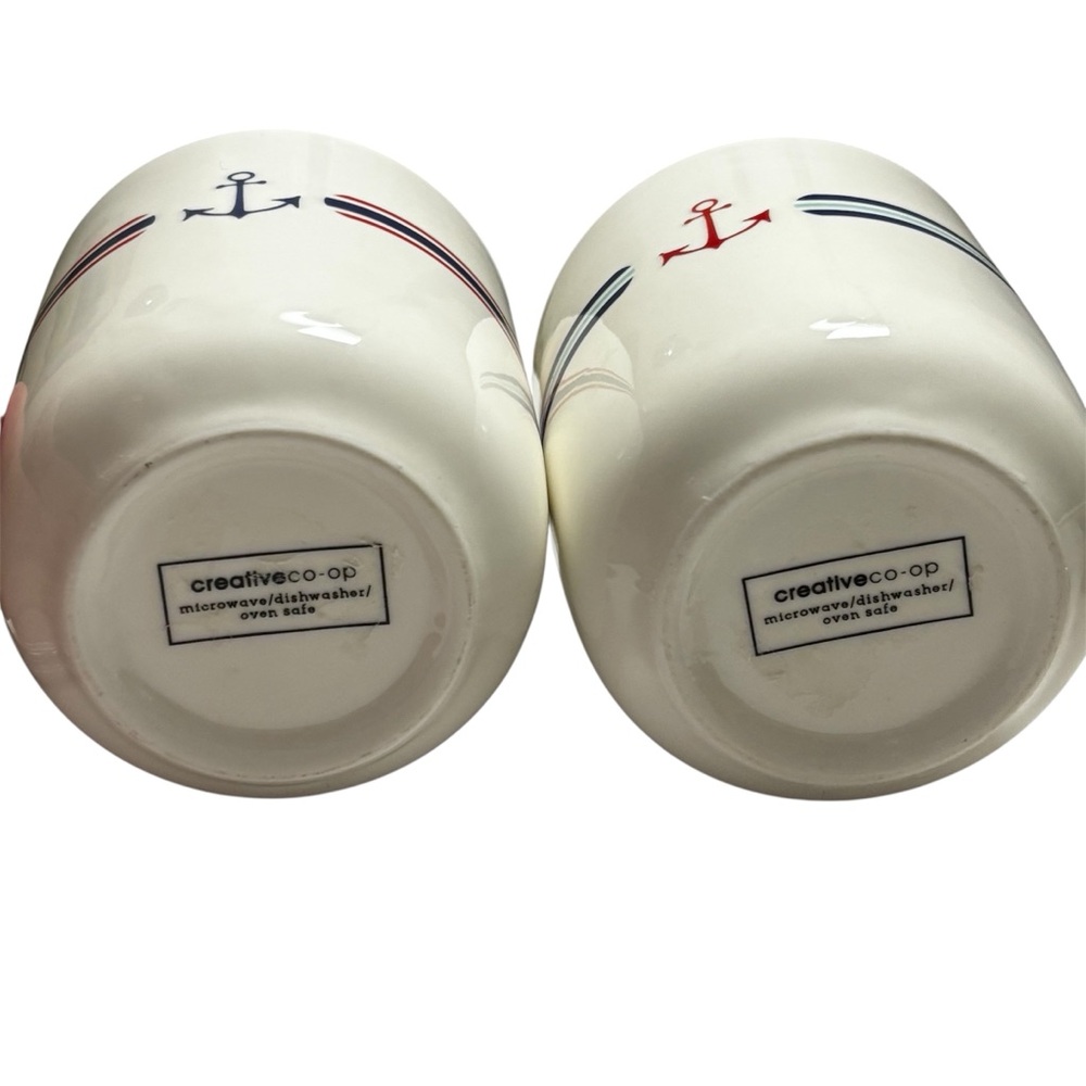 Set of two Creative Co-op porcelain nautical anchor cups. - Picture 3 of 4